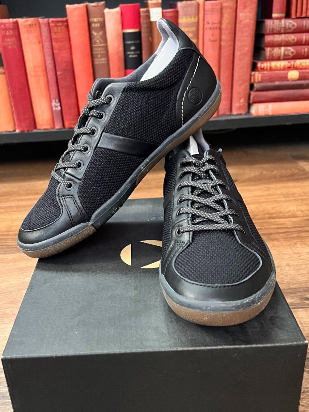 NEW PLAE Prospect Uniform Black to School Sneakers Sz 6 Men 7.5 Women